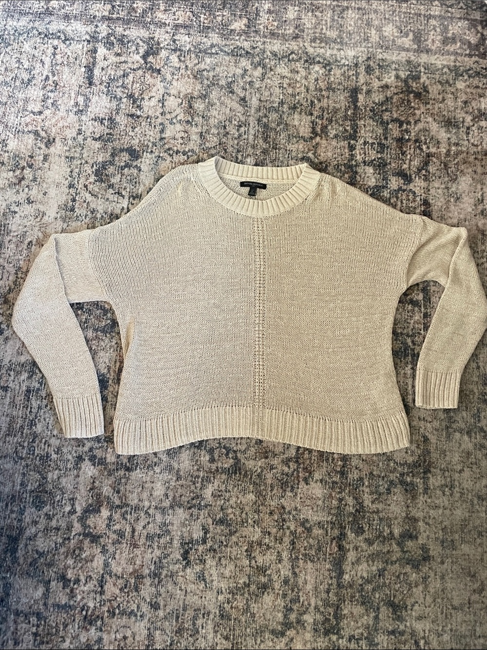 Banana Republic Cream Crewneck Center-Seam Sweater
